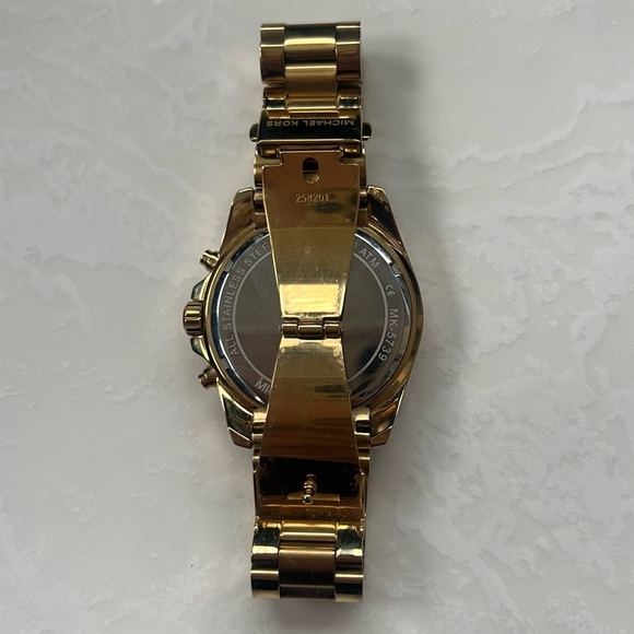 Michael Kors Oversized Bradshaw Unisex Watch Black Gold Stainless Steel MK5739 - Picture 12 of 15